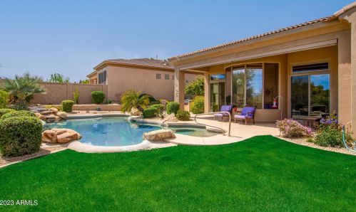 15641 Cactus Dr, Scottsdale AZ 85268-3166 exterior