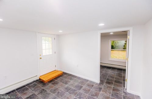 223 Meadow Dr, Yardley PA  19067-1311 exterior