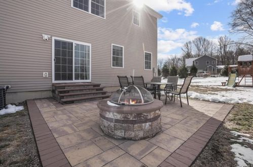 382 Bailey Rd, Montgomery NY  12549-2112 exterior