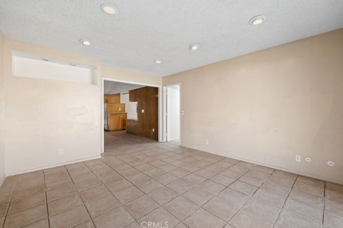 1533 Laster Ave, Anaheim CA 92802-2712 exterior