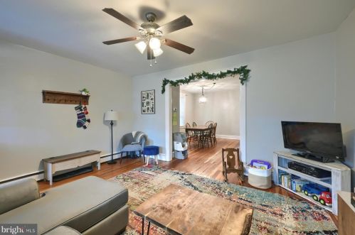 605 Pearl St, Lancaster PA  17603-5009 exterior