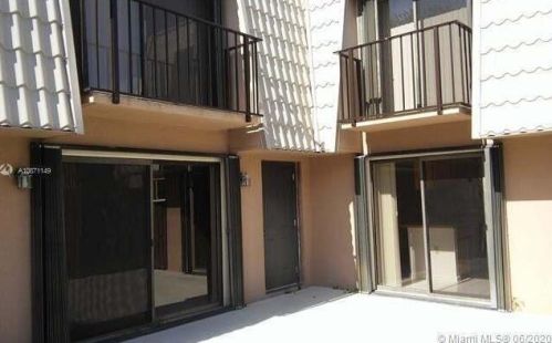 6223 62nd Way, West Palm Beach FL  33409-7131 exterior