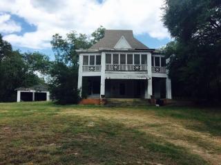 613 Hiram St, Smyrna TX  75551-2631 exterior