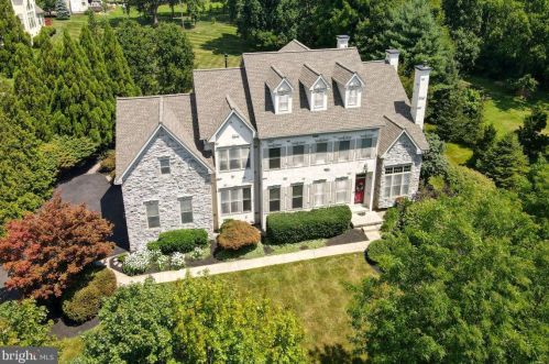 2583 Brandon Ct, Lansdale, PA 19446-7404