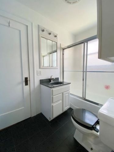 125 Englewood Ave, New Castle PA 16105-2167 exterior