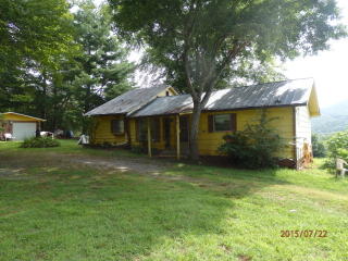 134 Jsd Farm Rd, Sylva, NC 28779-8465