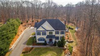 6 Short Hill Rd, Newtown, CT 06470-2658
