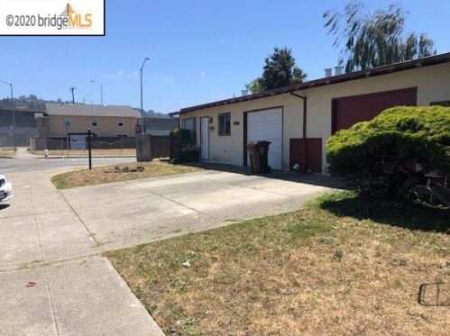 4830 Wall Ave, Richmond, CA 94804-3494