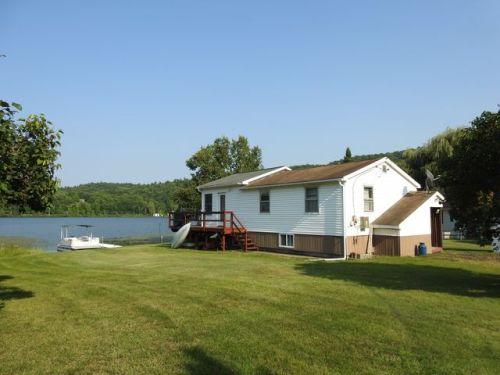 73 Steele Rd, Goshen, VT 05733-9647