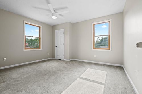 120 James St, Whitaker PA  15120-2714 exterior