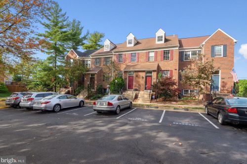 2131 Dominion Way, Falls Church, VA 22043-2538