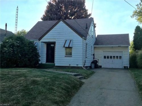 2635 Ellis Ave, Canton, OH 44705-4609