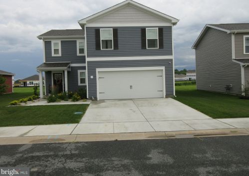 319 Planters Dr, Seaford DE  19973-7606 exterior