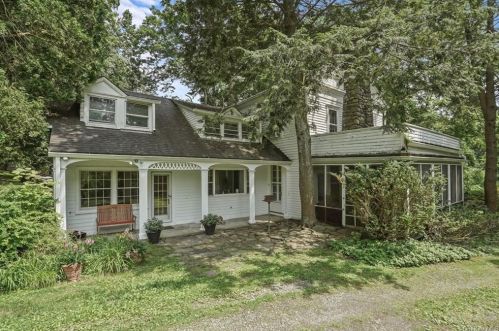 540 Union Valley Rd, Mahopac NY  10541-3972 exterior