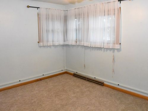 541 Gilmore St, Meadville PA  16335-1568 exterior