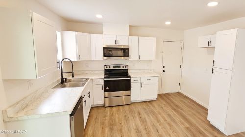 4281 Dover Stra, Tucson, AZ 85706-2967