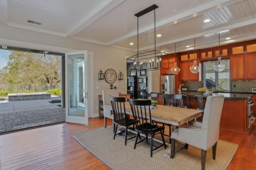 10817 Goldsborough Cir, Valley Home CA 95361-7649 exterior