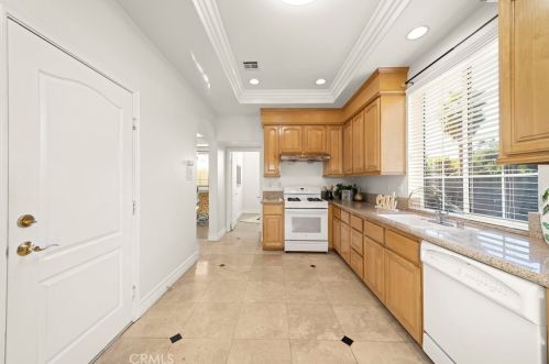 9725 Longden Ave, Temple City CA  91780-1452 exterior