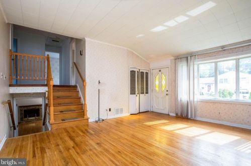 1440 Chestnut Ave, Gloucester NJ  08030-2232 exterior