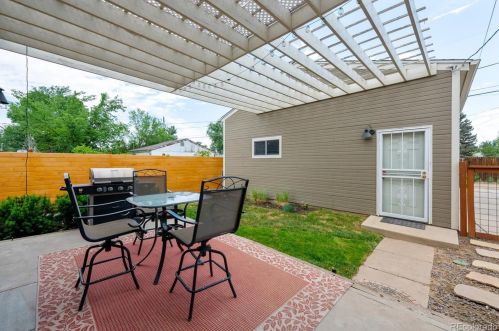 4066 Pearl St, Englewood CO  80113-4738 exterior