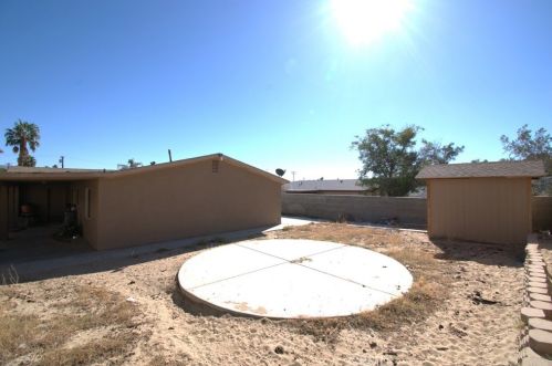 13845 Hidalgo St, Desert Hot Springs CA  92240-6239 exterior