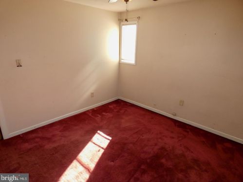 2219 Henlopen Ave, Wilmington DE  19804-3621 exterior