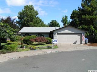 1015 Derby Ct, Salem, OR 97317-5980