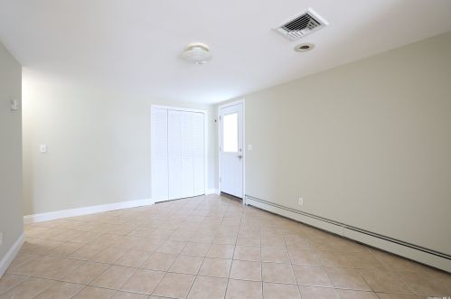 34 Gedney Way, White Plains NY  10605-2519 exterior