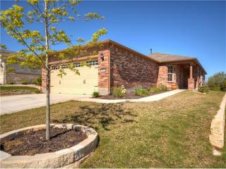 811 Salado Crk Ln, Georgetown TX  78633-6007 exterior