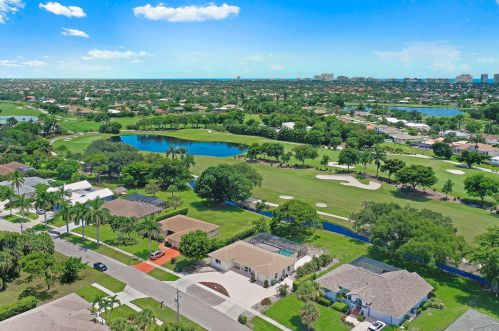 568 Nassau Rd, Marco Island, FL 34145-3620