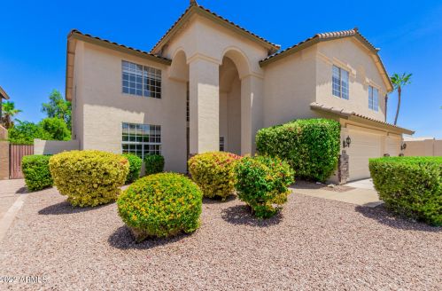 1385 Honeysuckle Ct, Gilbert, AZ 85296-4169