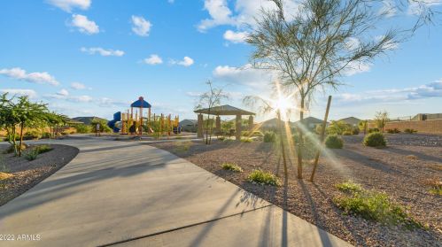 1046 Chimes Tower Dr, Casa Grande AZ  exterior