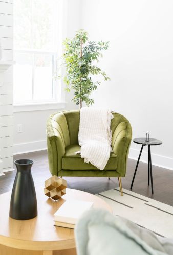 1872 Rifle Range Rd, Mount Pleasant SC  29464-9437 exterior