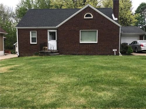 135 Friend St, Columbiana, OH 44408-1340