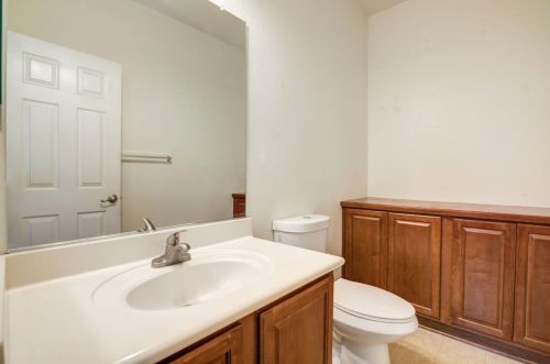 513 Leather Creek Ln, Grayson CA  95363-8775 exterior