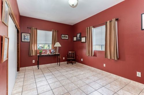 12070 Morning Ave, Downey CA  90242-2324 exterior