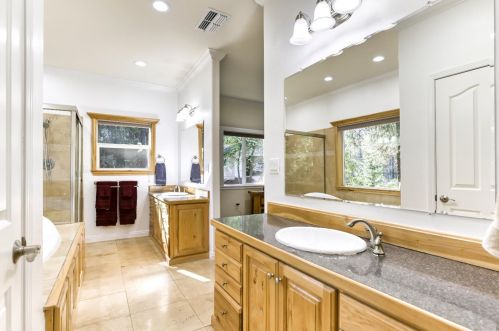 5257 Cold Springs Dr, Michigan Bluff CA  95631-9740 exterior