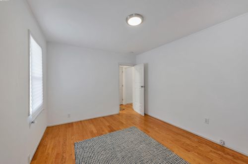 2031 103rd Ave, Oakland CA  94603-3325 exterior