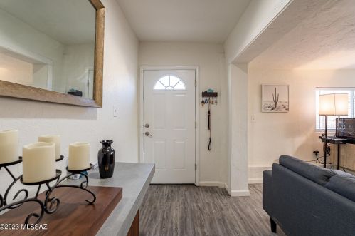 850 Graybill Dr, Tucson AZ  85719-1747 exterior