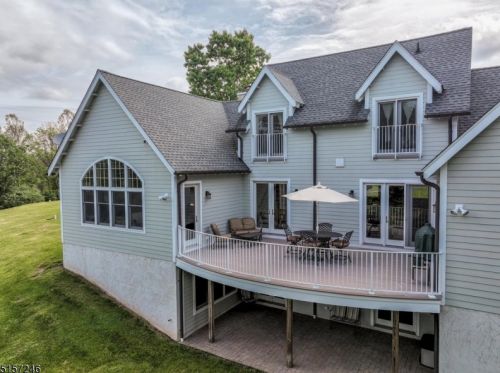 37 Van Lieus Rd, East Amwell Township NJ  08551-1314 exterior