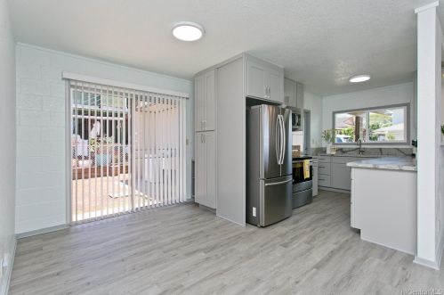 99-184 Lalani St, Aiea, HI 96701