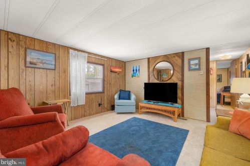 37548 Birch St, Millville DE  19970-4443 exterior