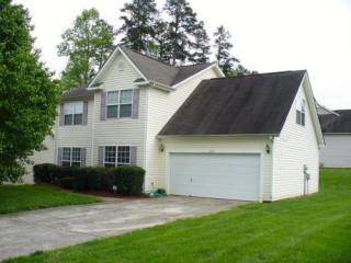 7324 Claiborne Woods Rd, Charlotte, NC 28216-5779
