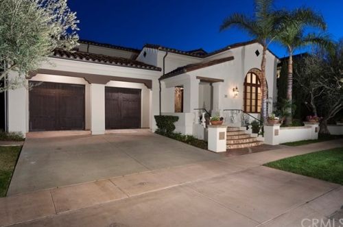 30 Gondoliers Blf, Newport Beach, CA 92657-2128