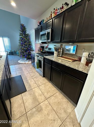 30950 Weldon Ave, Buckeye AZ  85396-6828 exterior