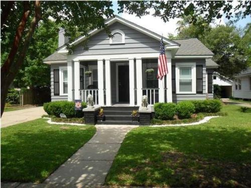 118 Fulton St, Mobile, AL 36606-1424