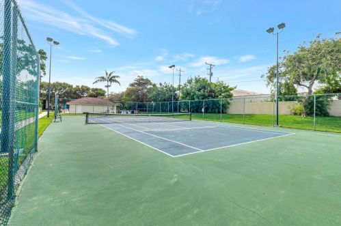 3000 Florida Blvd, Delray Beach FL  33483-4619 exterior