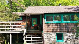 29 Rockhaven Rd, Kerhonkson, NY 12446-3429
