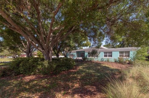 5575 8th Ave, Saint Petersburg, FL 33710-6405