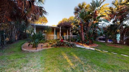 1709 Daytona Ave, Flagler Beach, FL 32136-2935